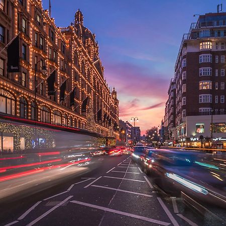 Modern Knightsbridge Apartment With Balcony Overlooking Harrods Prime Location Londra Exterior foto