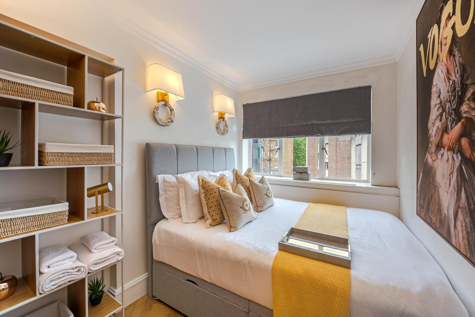 Modern Knightsbridge Apartment With Balcony Overlooking Harrods Prime Location Londra Exterior foto