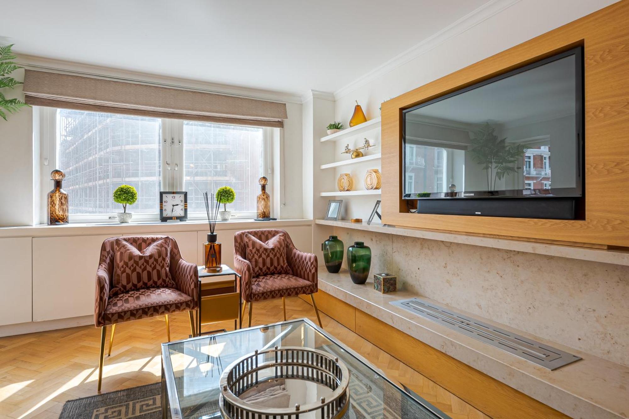Modern Knightsbridge Apartment With Balcony Overlooking Harrods Prime Location Londra Exterior foto